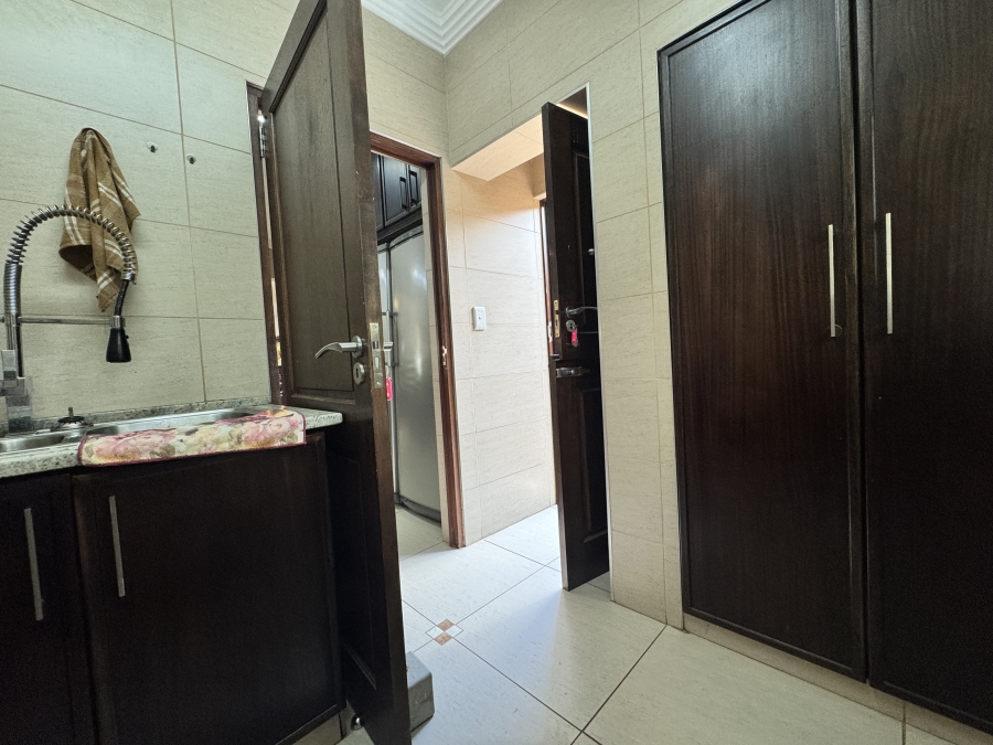 4 Bedroom Property for Sale in Wilkoppies North West